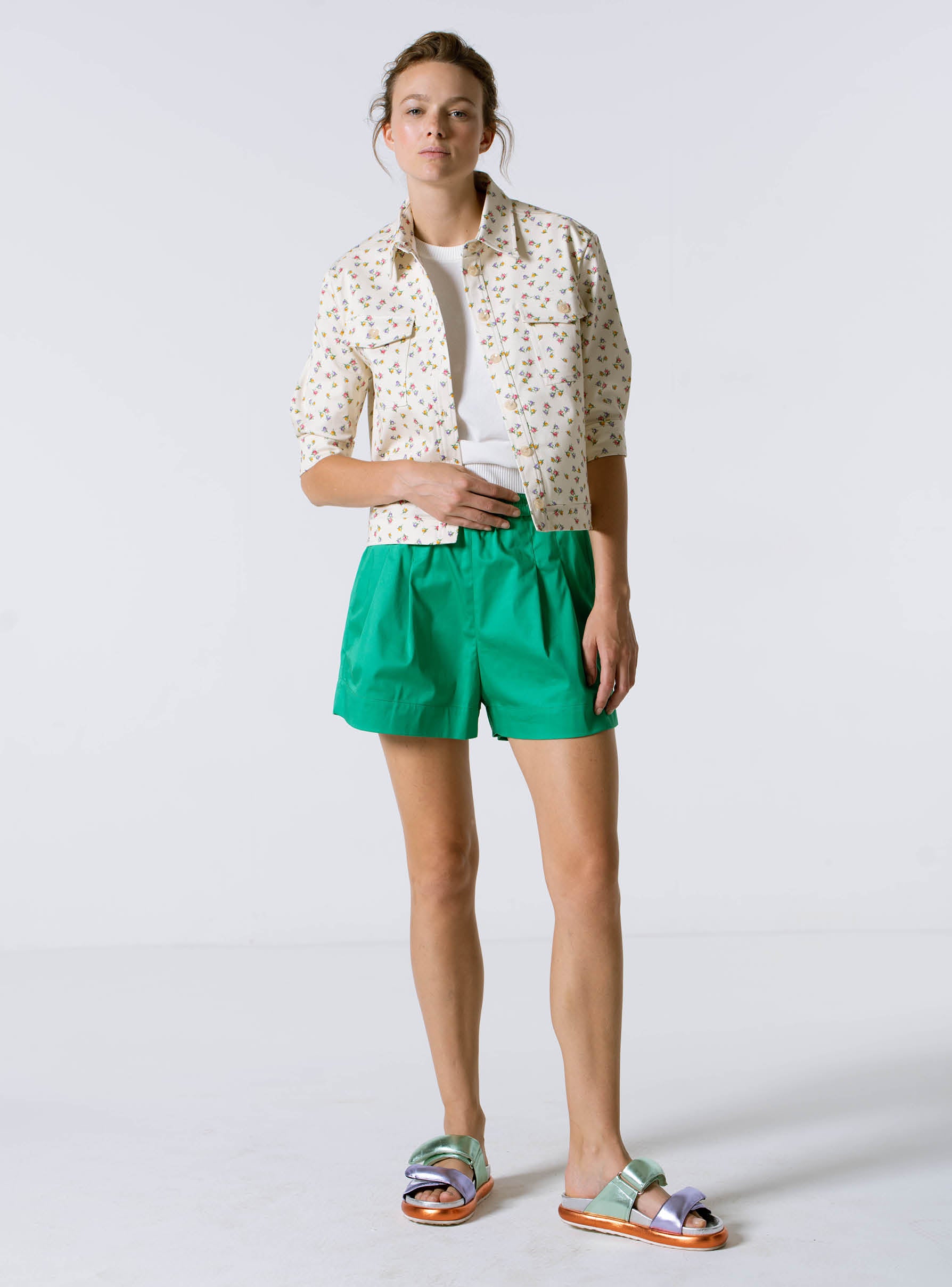 Top Thea Modesto